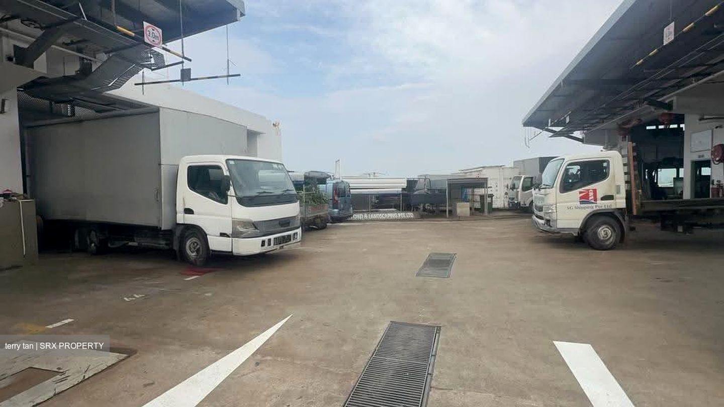Premier @ Kaki Bukit (D14), Factory #618132881
